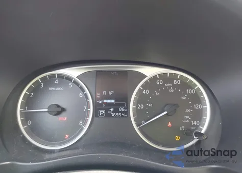 2021 Nissan Kicks S Xtronic Cvt from USA, damaged, VIN 3N1CP5BV1ML496596